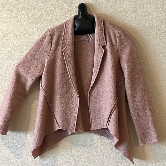 CAbi Jackets & Blazers - CAbi Rosewater Valentina jacket